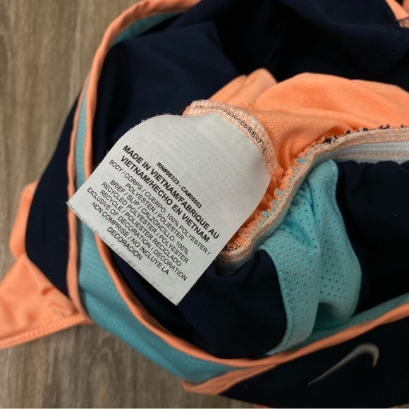 SALE 🛍️ NIKE athletic shorts Dri-Fit Tempo Womens size S - Picture 6 of 7